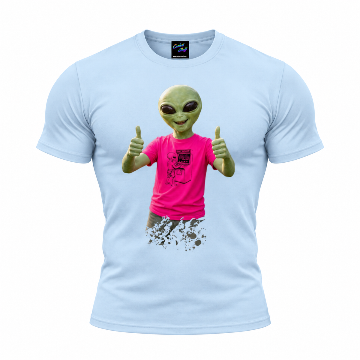 Alien Thumbs Up T-Shirt – Funny UFO & Gamer Graphic Tee